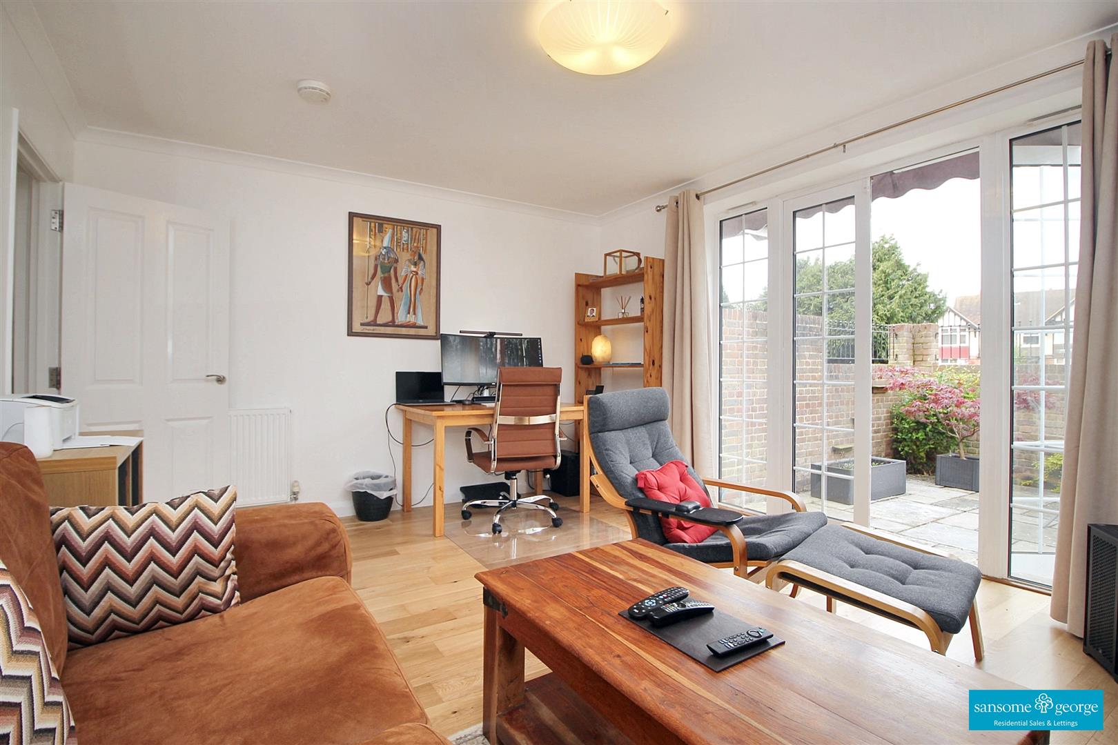 Grovelands Road, Reading